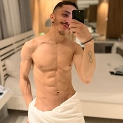 Foto de Gabi Sanchez ao vivo na webcam