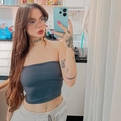 Foto de Gabi Suki ao vivo na webcam