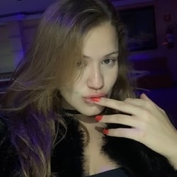 Foto de Gabi Surfistinha ao vivo na webcam