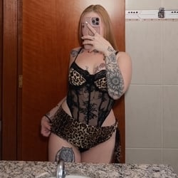 Foto de Gabriela Aguiar ao vivo na webcam