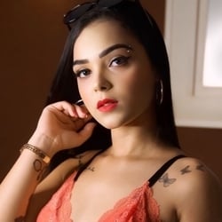 Foto de Gabrielle 31 Elo ao vivo na webcam