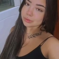 Foto de Gabs 2024 ao vivo na webcam