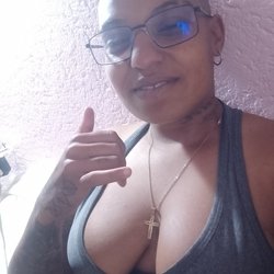 Foto de Gael Pequena ao vivo na webcam