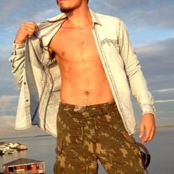 Foto de Garoto Amazônico ao vivo na webcam