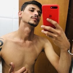 Foto de Garoto Safado ao vivo na webcam