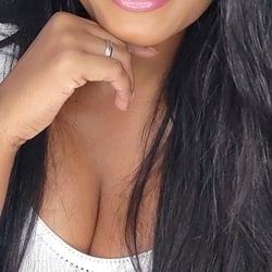 Foto de Gata Hot Wife ao vivo na webcam