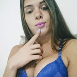 Foto de Gata Trans ao vivo na webcam