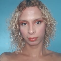 Foto de Gatinha Loirinha ao vivo na webcam