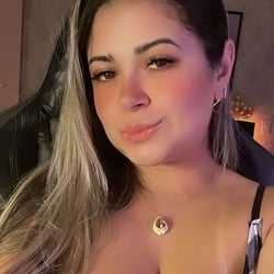 Foto de Geovanna Becker ao vivo na webcam