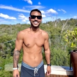 Foto de Gi TH JR ao vivo na webcam