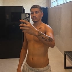 Foto de Giovani Mello ao vivo na webcam