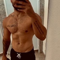 Foto de Gostoso 0909 - videos sexo ao vivo Sexo ao Vivo