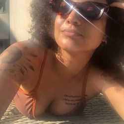 Foto de Grazzi ao vivo na webcam