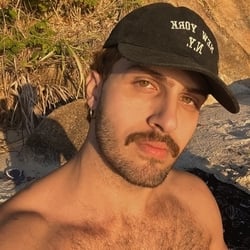 Foto de Guess - videos sexo ao vivo Sexo ao Vivo