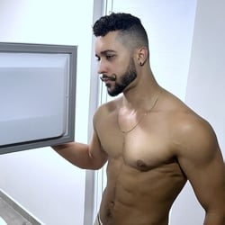 Foto de Gui Caldeira - videos sexo ao vivo Sexo ao Vivo