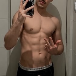 Foto de Gui Dotado - videos sexo ao vivo Sexo ao Vivo