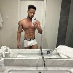 Foto de Gustavo Lins ao vivo na webcam