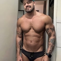 Foto de Gustavo Toledo ao vivo na webcam