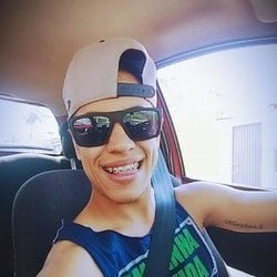 Foto de Gusyxz ao vivo na webcam