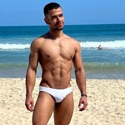 Foto de Guto Montez ao vivo na webcam