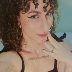 Foto de H3lena Crystxna ao vivo na webcam