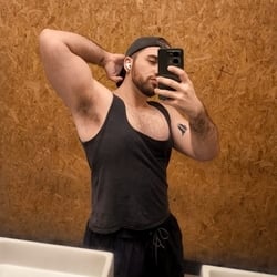 Foto de Hairyx ao vivo na webcam