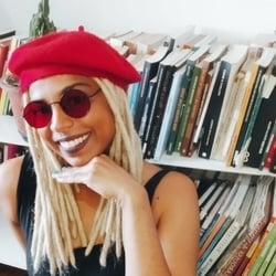 Foto de Helen Noir ao vivo na webcam