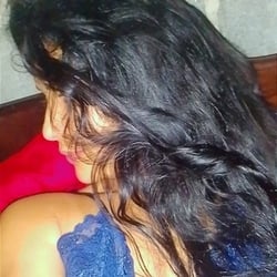 Foto de Hellen 2002 ao vivo na webcam