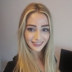 Foto de Hellen Andruscko ao vivo na webcam