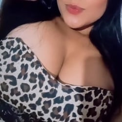 Foto de Hellen Lopes ao vivo na webcam