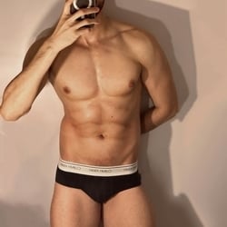 Foto de Henrique Fire ao vivo na webcam