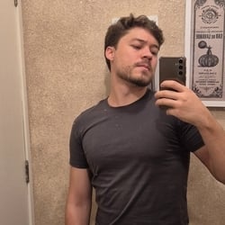 Foto de Henrique Neto ao vivo na webcam