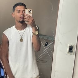Foto de Holand Bernardin - videos sexo ao vivo Sexo ao Vivo
