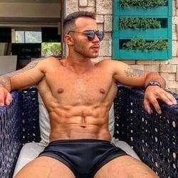 Foto de Hot Dog ao vivo na webcam