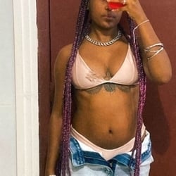 Foto de Hot Milly 00 ao vivo na webcam