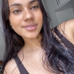 Foto de Hot Queen One ao vivo na webcam