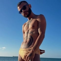 Foto de Hud Woody ao vivo na webcam