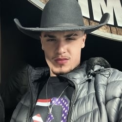 Foto de Hunter Tyler ao vivo na webcam