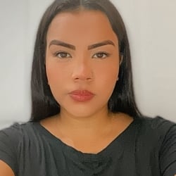 Foto de Iara 1996 ao vivo na webcam