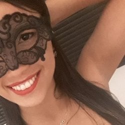 Foto de India Felina ao vivo na webcam