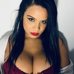 Foto de Índia Pocahontas ao vivo na webcam