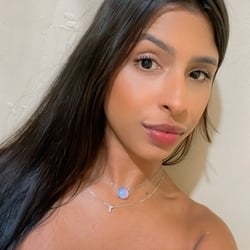 Foto de Indiazinha 694 ao vivo na webcam