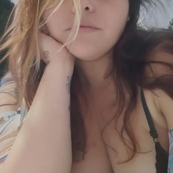 Foto de Intense Fox ao vivo na webcam