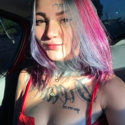 Foto de Iris Pardo ao vivo na webcam