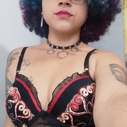Foto de Irís Tsunami - videos sexo ao vivo Sexo ao Vivo