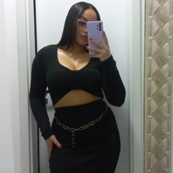 Foto de Isa 888 - videos sexo ao vivo Sexo ao Vivo