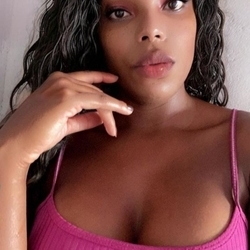 Isa Delicinha