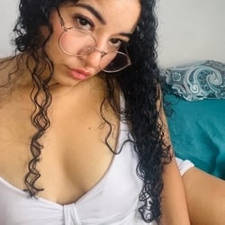 Foto de Isa Fadinha ao vivo na webcam