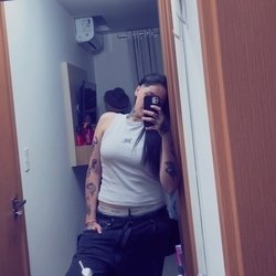 Foto de Isa Ferrari ao vivo na webcam