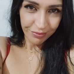 Foto de Isa Luz ao vivo na webcam